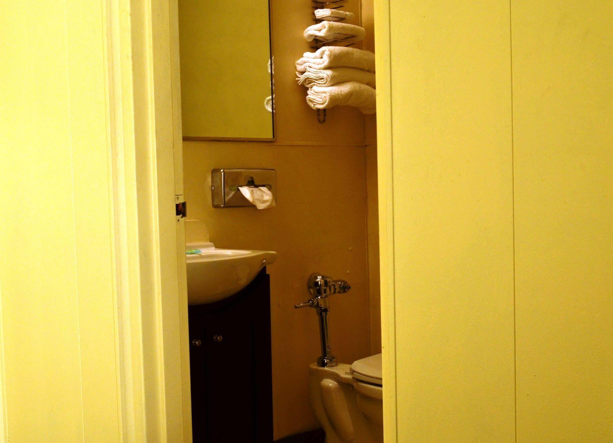 Economy Inn Bluefield Экстерьер фото